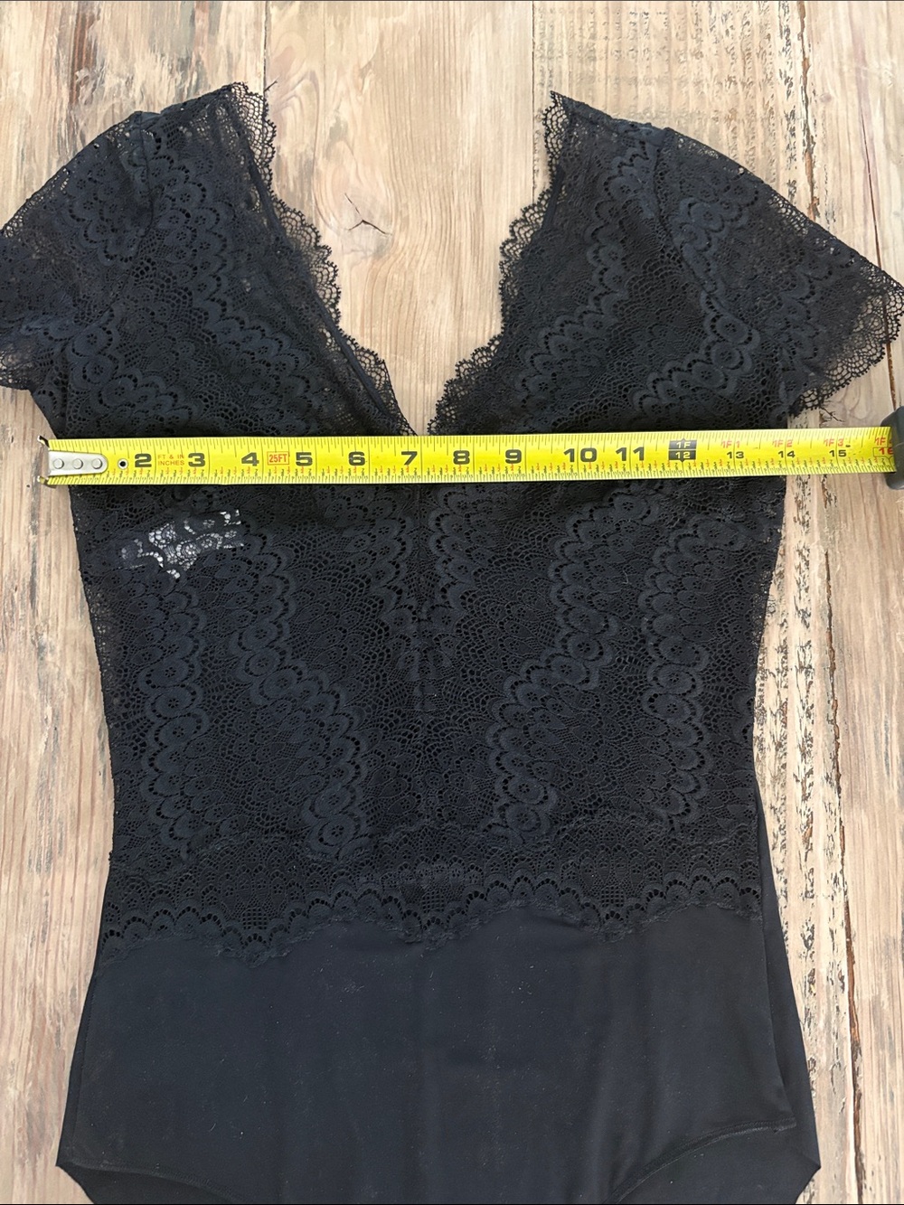 Simone Perele Black Lace V-Neck Short Sleeve Bodysuit - Picture 5 of 6